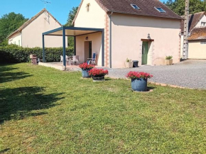 Corps de ferme restauré avec terrasse, 2 chambres, grande douche italienne et terrain de pétanque - FR-1-410-344